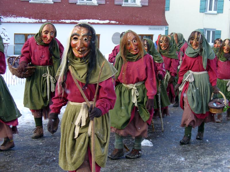 narrensprung_2016-01-17_ratzenried_02.jpg wird geladen