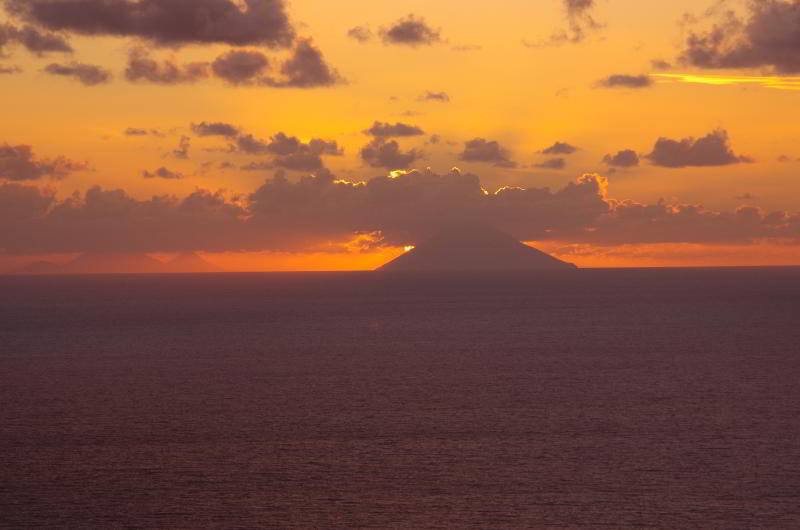 stromboli_04.jpg wird geladen